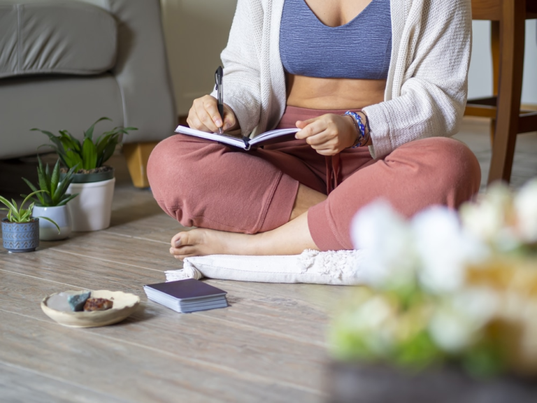 15 Empowering Ways To Heal Wounded Feminine Energy 15 Empowering Ways To Heal Wounded Feminine Energy